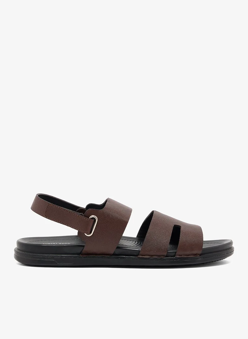 روبرت وود صنادل مريحة بنعل داخلي