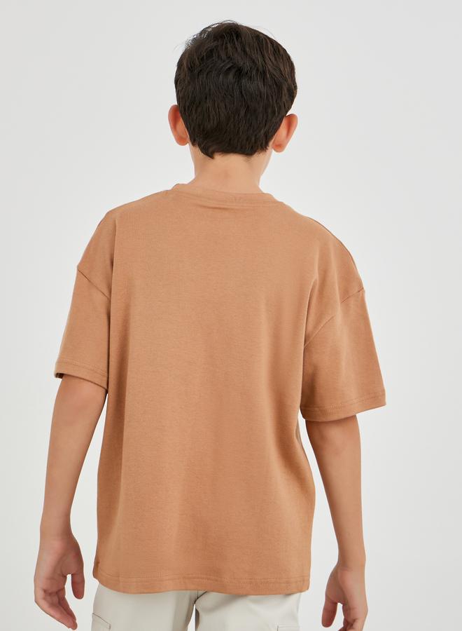 Styli Solid Oversized T-Shirt with Chest Pocket Detail - Image 4