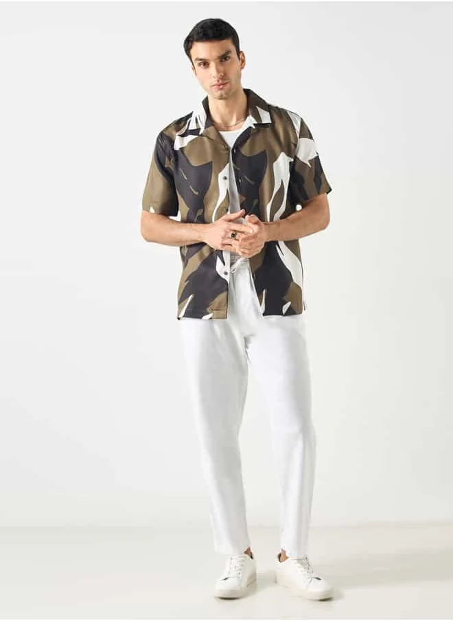 Iconic Iconic Regular Fit Printed Shirt with Camp Collar and Short Sleeves