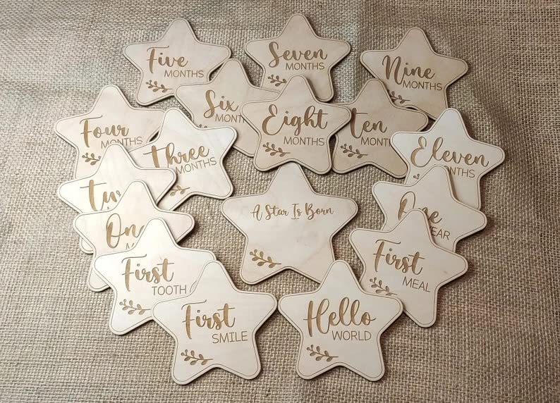 Cliths Pack of 16 pcs Wooden Baby Milestone Discs, Stars Baby Milestone Discs, Baby Milestone Wood Card Set, Engraved Wooden Monthly Baby Milestone(Bag not Include) - Image 4