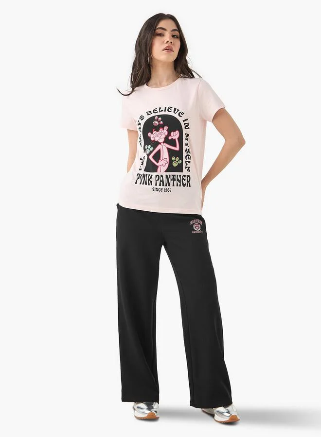 اس بي كاركترز تيشيرت بطبعة بينك بانثر