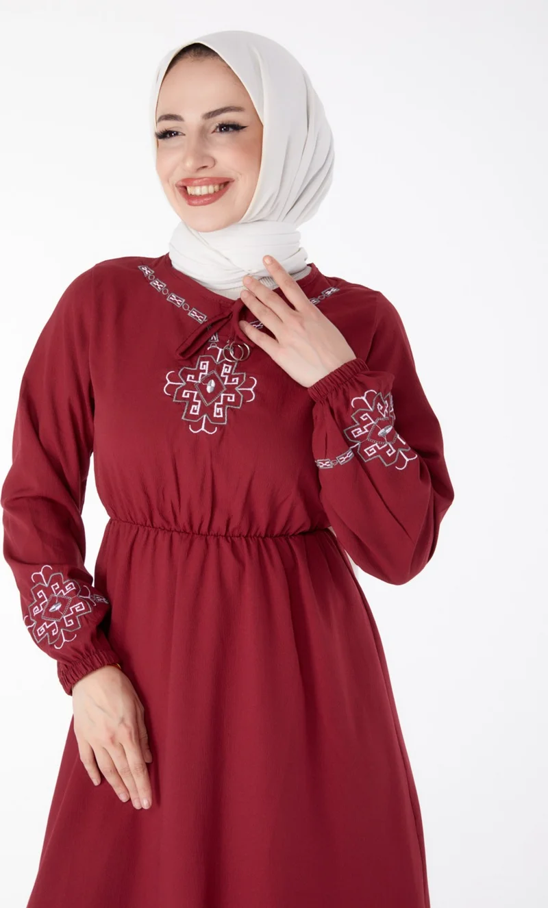 Tofisa Plain Crew Neck Women's Burgundy Long Sleeve Embroidered Dress - 13124
