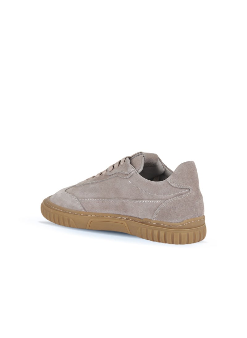 BUENO Men's Leather Sneakers – Sleek Lace-Up Trainers with Textured Finish and Low-Profile Sole for Everyday Wear - Image 4