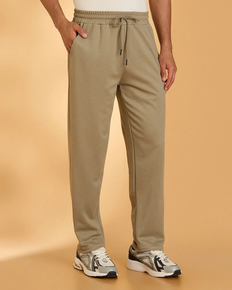 Redtag Men Green Plain Track Pants