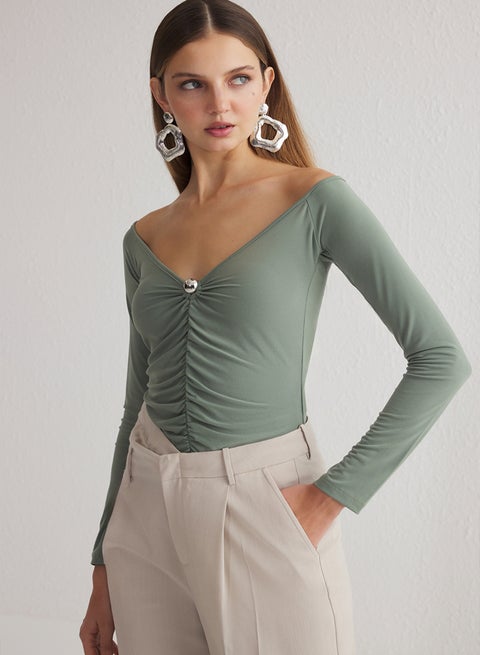 Khaki Carmen Collar Accessory Detailed Knitted Blouse