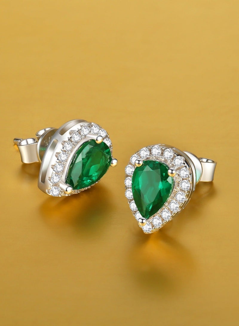 غَيْرُ مَألُوف أقراط مسمارية من الزمرد المزروع في المختبر بشكل قطرة ماء ووزن 0.8 قيراط - Image 3