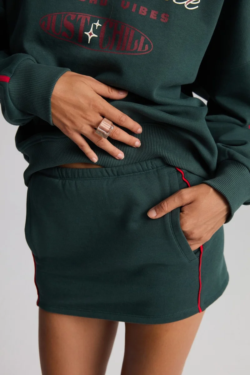 جريميلانج Yulıana Women's Basic Slim Fit Normal Waist 3 Thread Organic Cotton Knitted Green Skirt