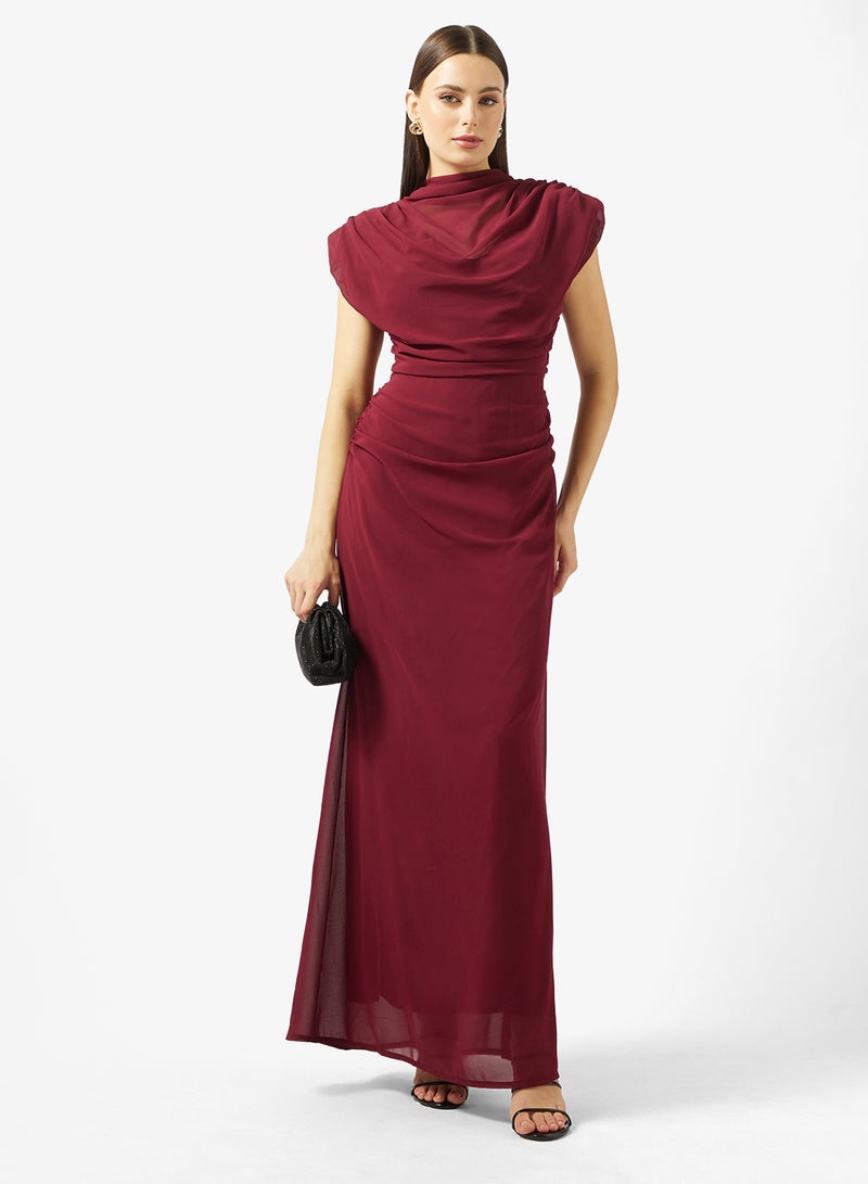 تي اف ان سي فستان ماكسي بياقة عالية وظهر مفتوح وأكتاف بارزة - Image 4