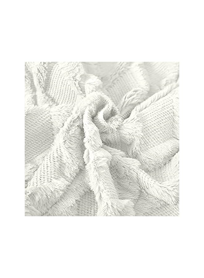 The Bros مجموعة من 2 غطاء وسادة مزخرف من الفرو القصير المخملي الناعم 26x26 بوصة بيج مربع فاخر - Image 5