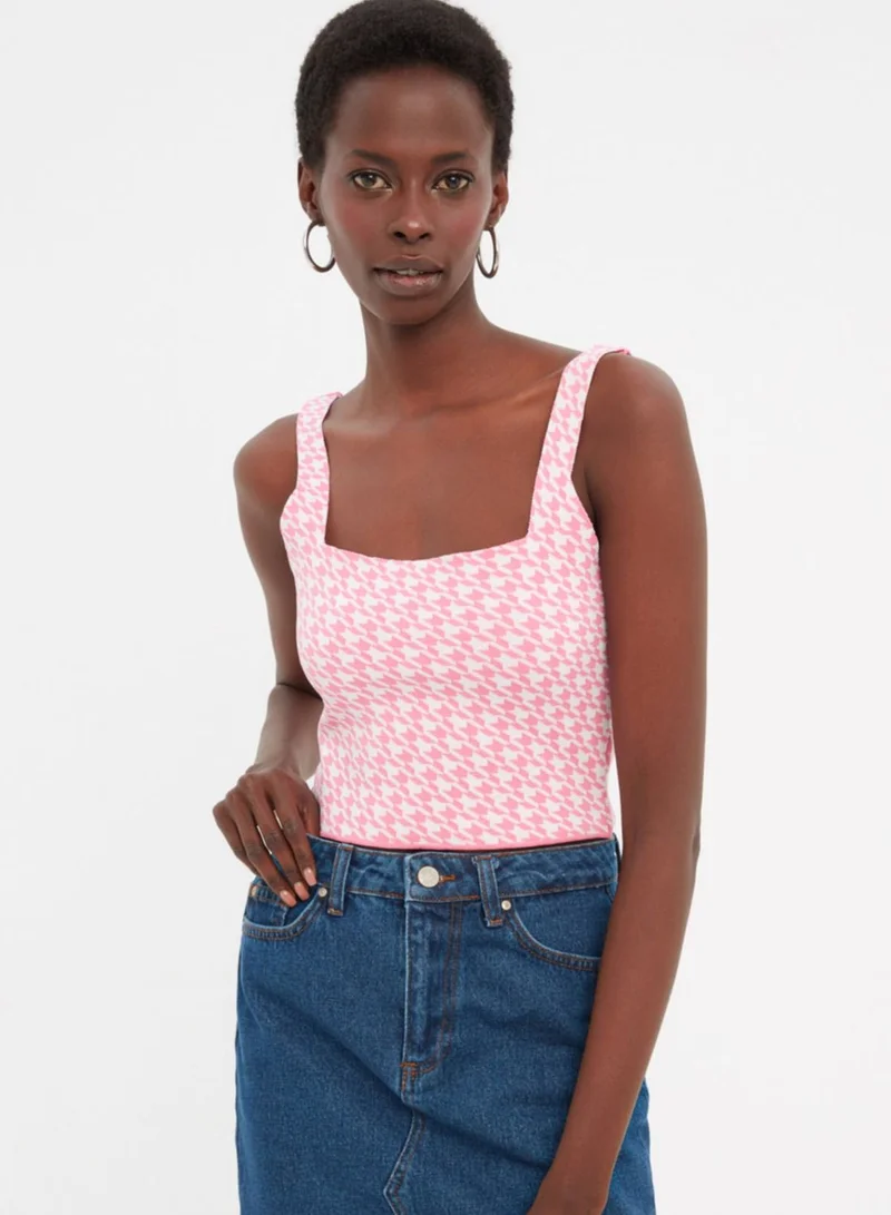 trendyol Strappy Printed Crop Top