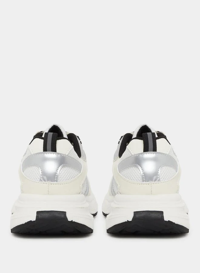 Styli Styli Chunky Sole Lace Up Sneaker