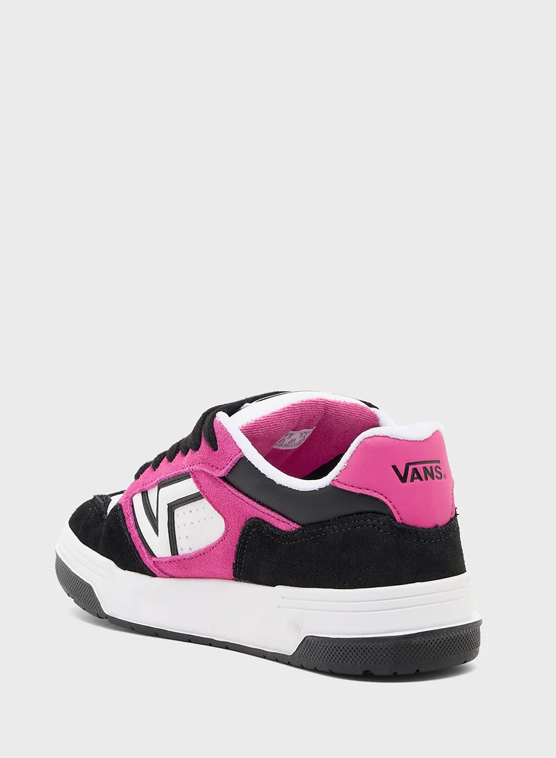 فانز Upland