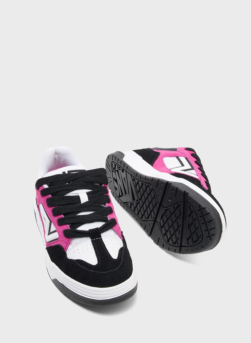 VANS Upland