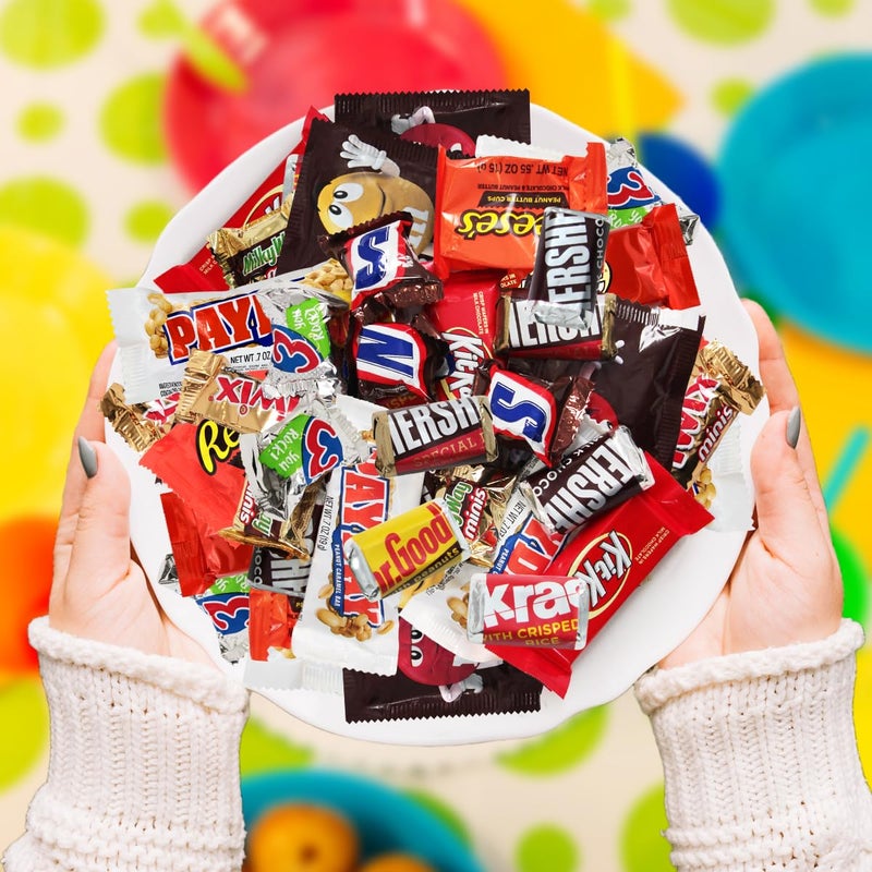 Assorted Chocolate Candy Mix - Individually Wrapped Chocolates - 2lb Bulk Variety Pack for Snacking, Sharing, and Gifting - Ideal for Home, Office, and Events - Image 2