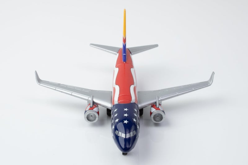 Daron Toy Airplane â€“ Southwest Freedom One Livery â€“ Die-Cast Metal Model Airplane with Plastic Parts, Officially Licensed Collectible Toy for Kids Ages 3+ - Image 4