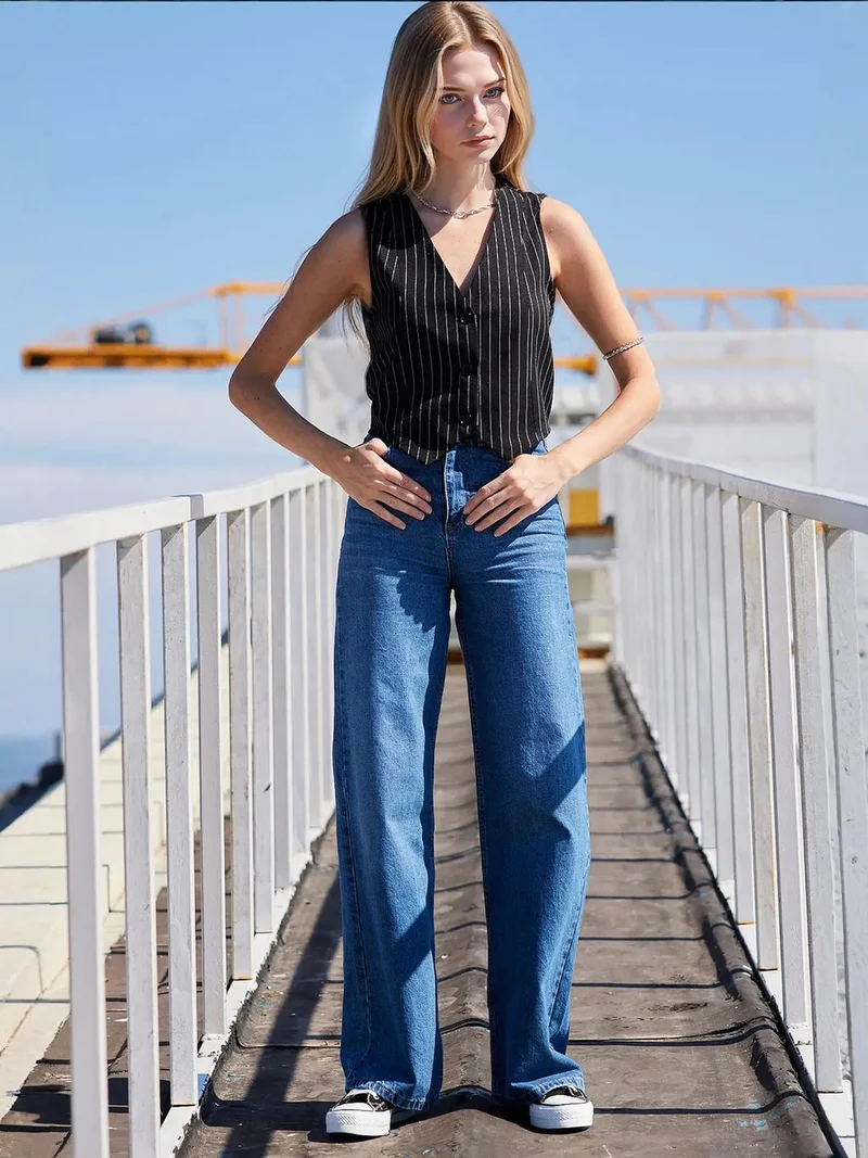 BIG DART BDART Striped V-Neck Fitted Waistcoat