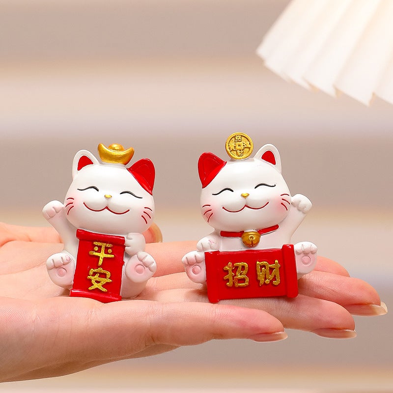 Cute Resin Cat Doll – Creative Cartoon Figure for Office Decor and Gifts - Image 4