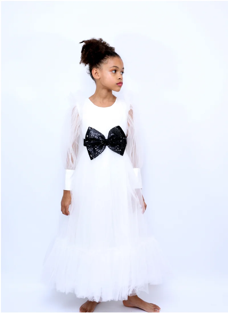 دىدانيالا Malwina White party dress with black bow