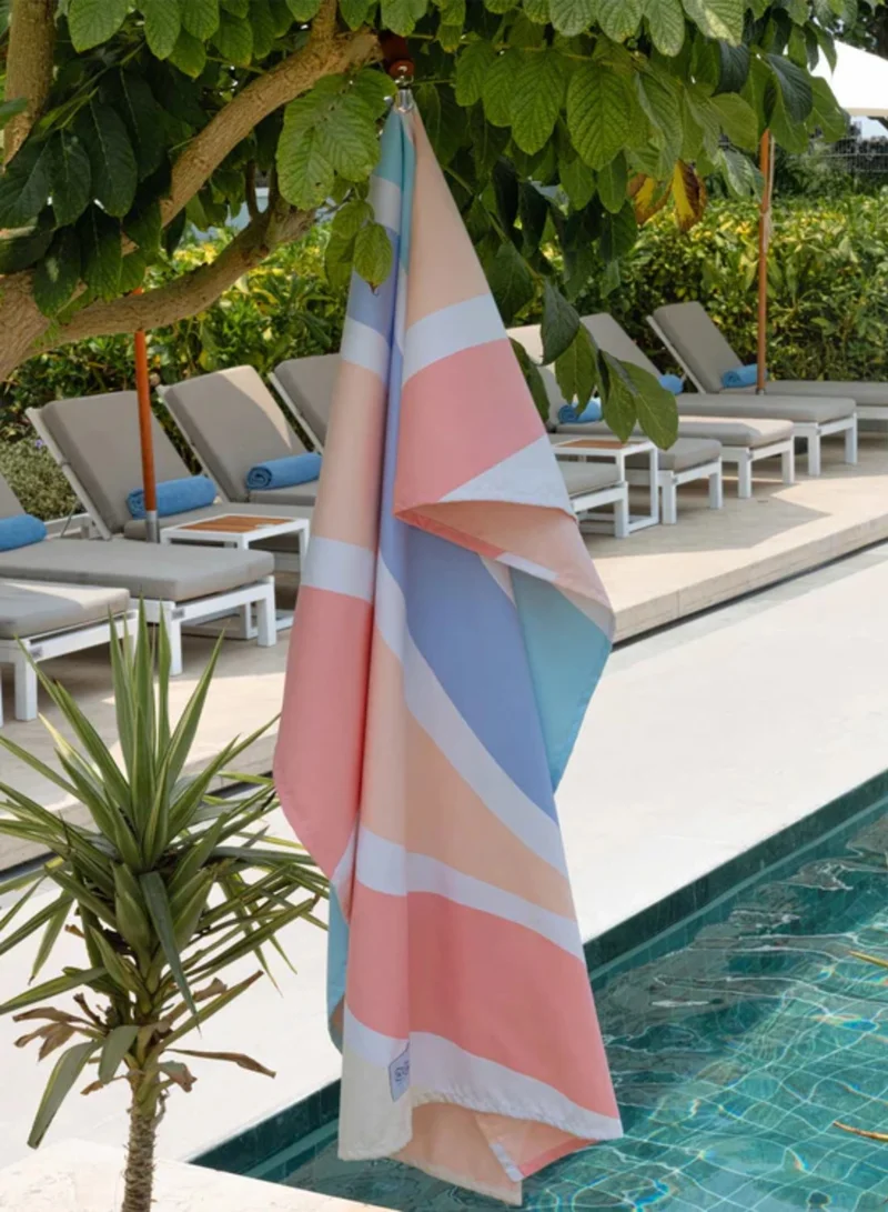 لا توالا Microfiber Beach Towel