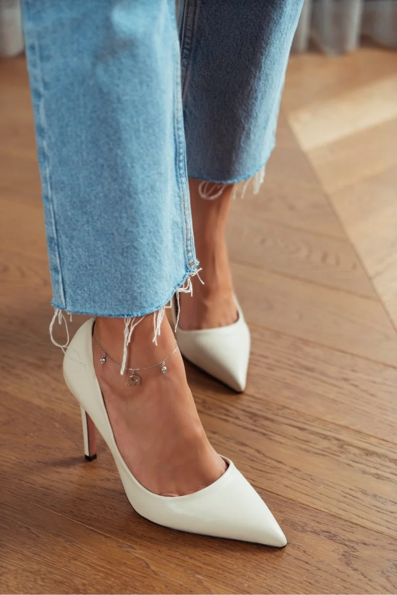 نيشانتاشي شوز Vanessa Beige Matte Pointed Toe Women's Stiletto