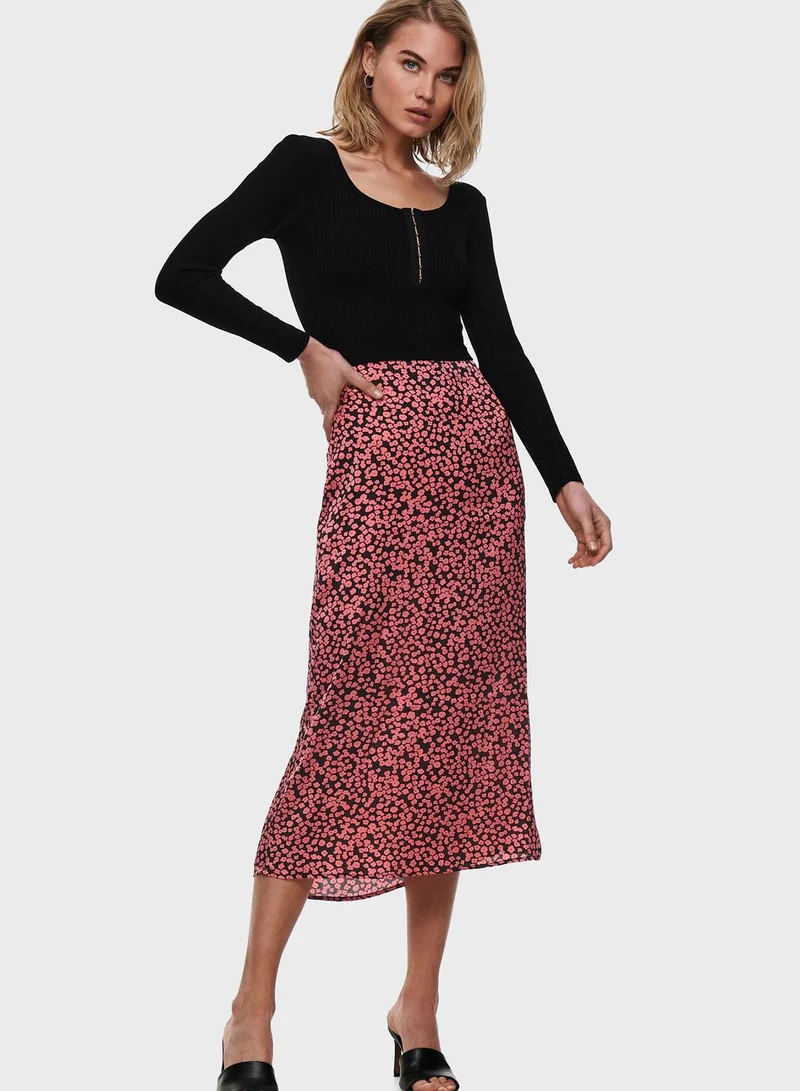 اونلي تنورة ميدي مطبعة