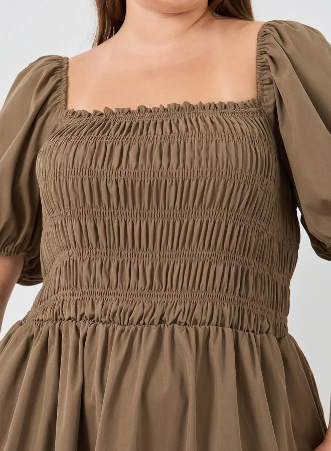 Styli Styli Plus Size Puff Sleeve Smocked Detail A-Line Midi Dress