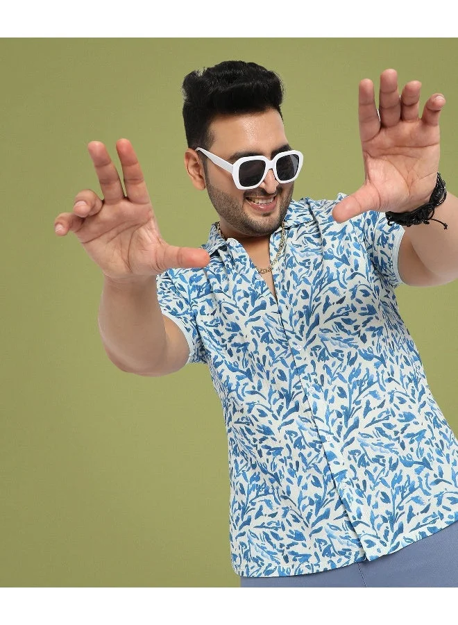 انستافاب بلس قميص رجالي باللون الأزرق على شكل أوراق الشجر