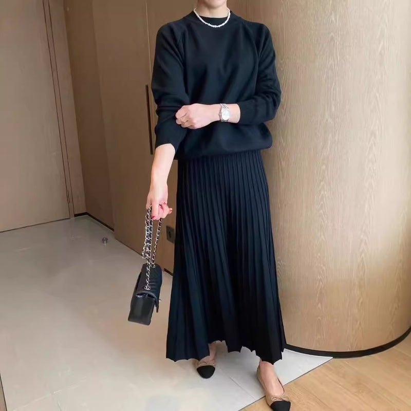 South Korea Chic Temperament suit 2024 Fall/Winter New Thickened Sweater Knitted Sweater Pleated Dress Two-Piece Set for Women Black - Image 1