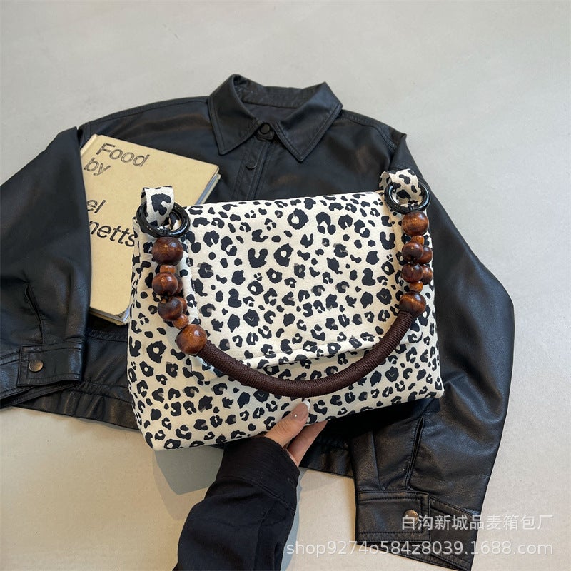 Fashion Internet Red Explosions Underarm Small Bag Women'S Fashionable Temperament Shoulder Bag Factory Tote Bag - Image 1