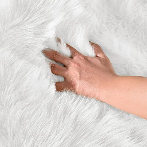 Latepis Faux Sheepskin 2x4 Shag Throw Rugs White Fur Sheep Skin Rug Carpet Alfombras para Habitacion Furry Rug for Bedroom Cushion Home Décor, Sheepskin - Image 5