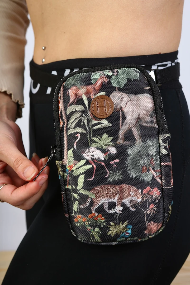 هامور Dough Sports Arm Wrist Phone Bag Woods Black