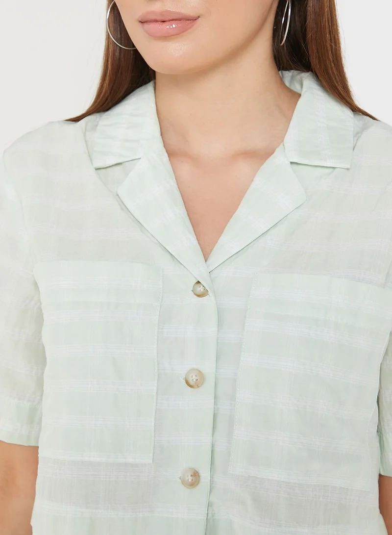 TOPSHOP Pocket Detail Crop Shirt