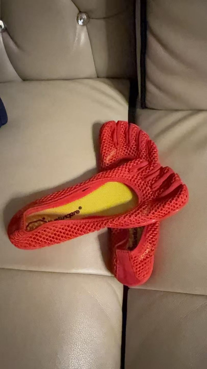 حذاء VSOUL للنساء بخمسة أصابع للياقة البدنية الداخلية واليوغا والبيلاتس بنعل ناعم ومقاوم للانزلاق للرقص والتدريب - Image 5