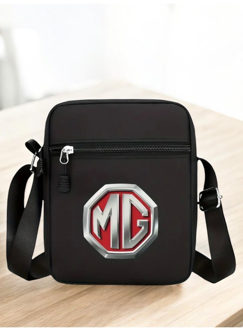 ام جي شنطة كروس بودي رجالية من إم جي بتصميم راقي وأنيق باللون الأسود - Image 2