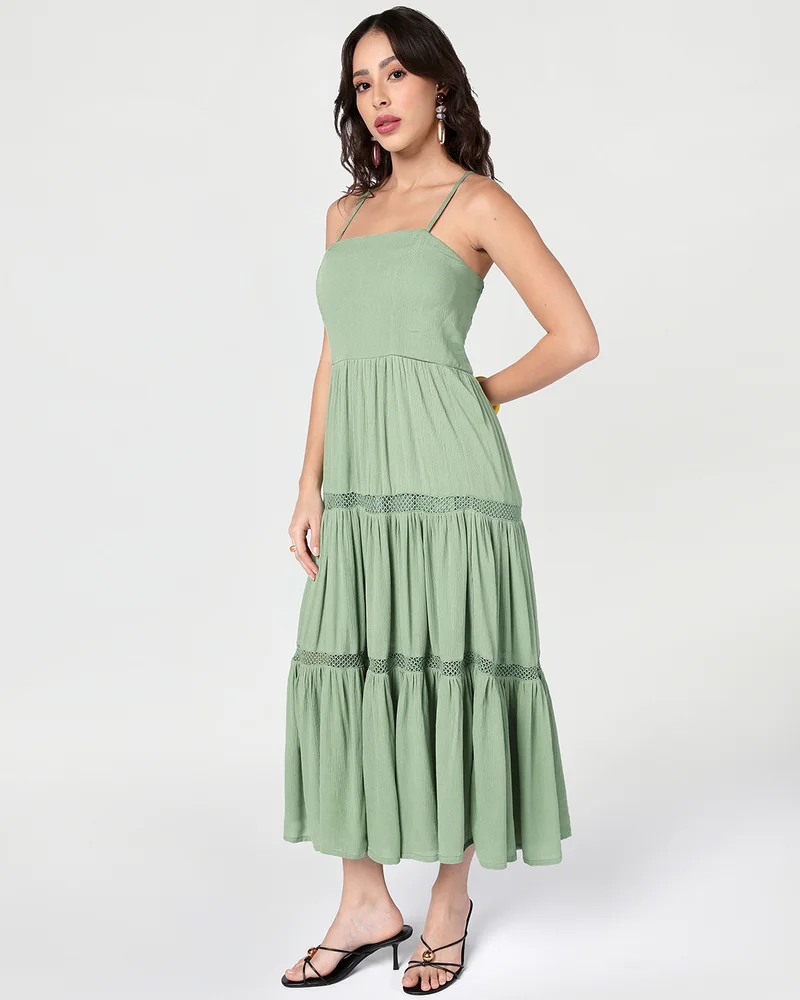 بيواكوف Women's Light Green Textured Flared Maxi Dress