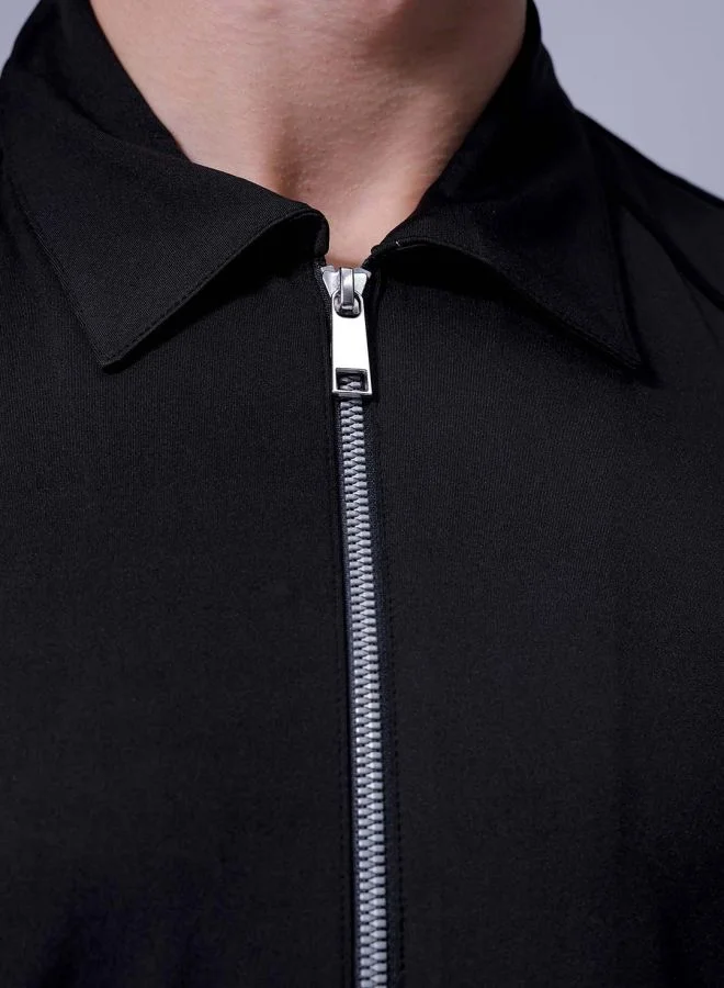 شركة المرآب الهندية Men Boxy Fit Solid Half Sleeves Cutaway Collar Street Wear Shirt