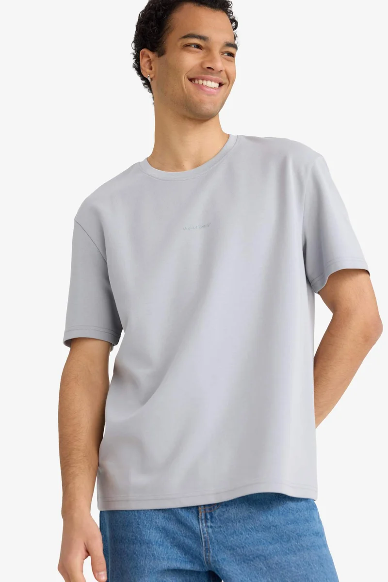DeFacto Regular Fit Crew Neck Short Sleeve T-Shirt