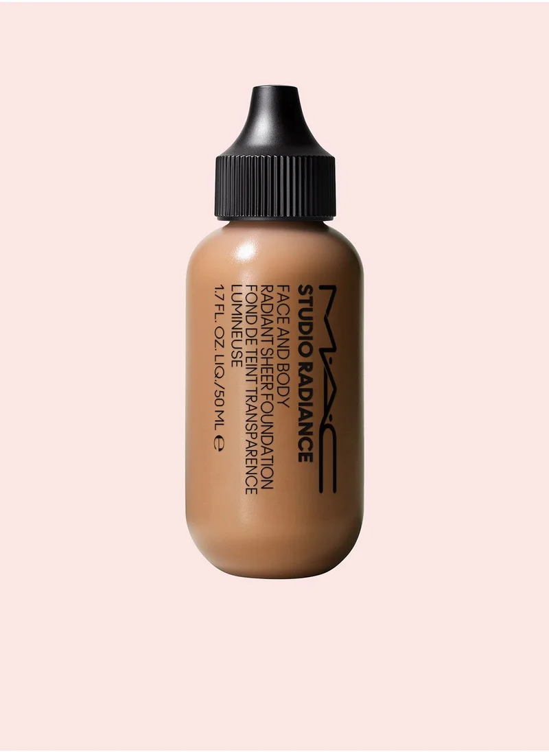 MAC Cosmetics Studio Radiance Foundation - N5