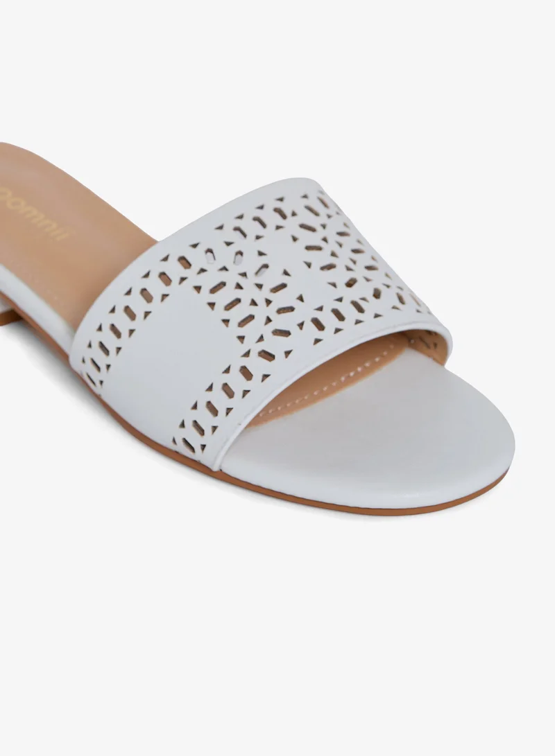 Geoomnii WHITE Geoomnii Flat Sandals for Women – Comfortable Slip-On Casual Summer Sandals for Daily Wear, Walking & Travel for Women | Best Price UAE