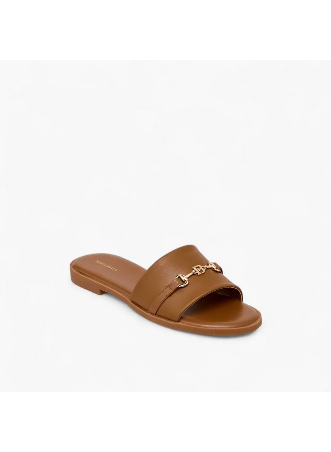 فلورا بيلا من شو إكسبرس Women Metal Accent Slip-On Flat Sandals