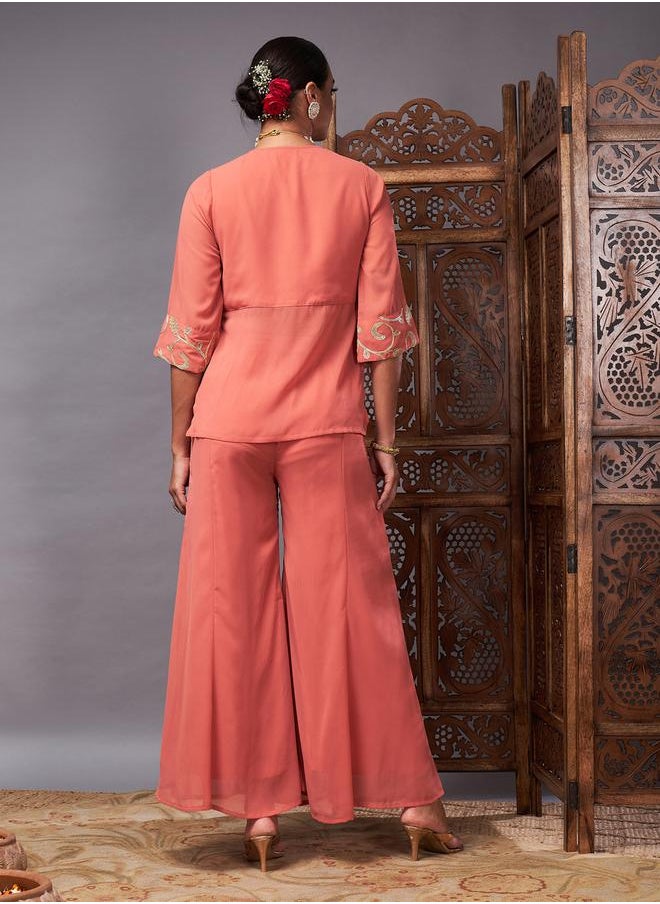 SASSAFRAS - طقم بلوزة مطرزة برباط حول الرقبة وبلوزة - Image 1