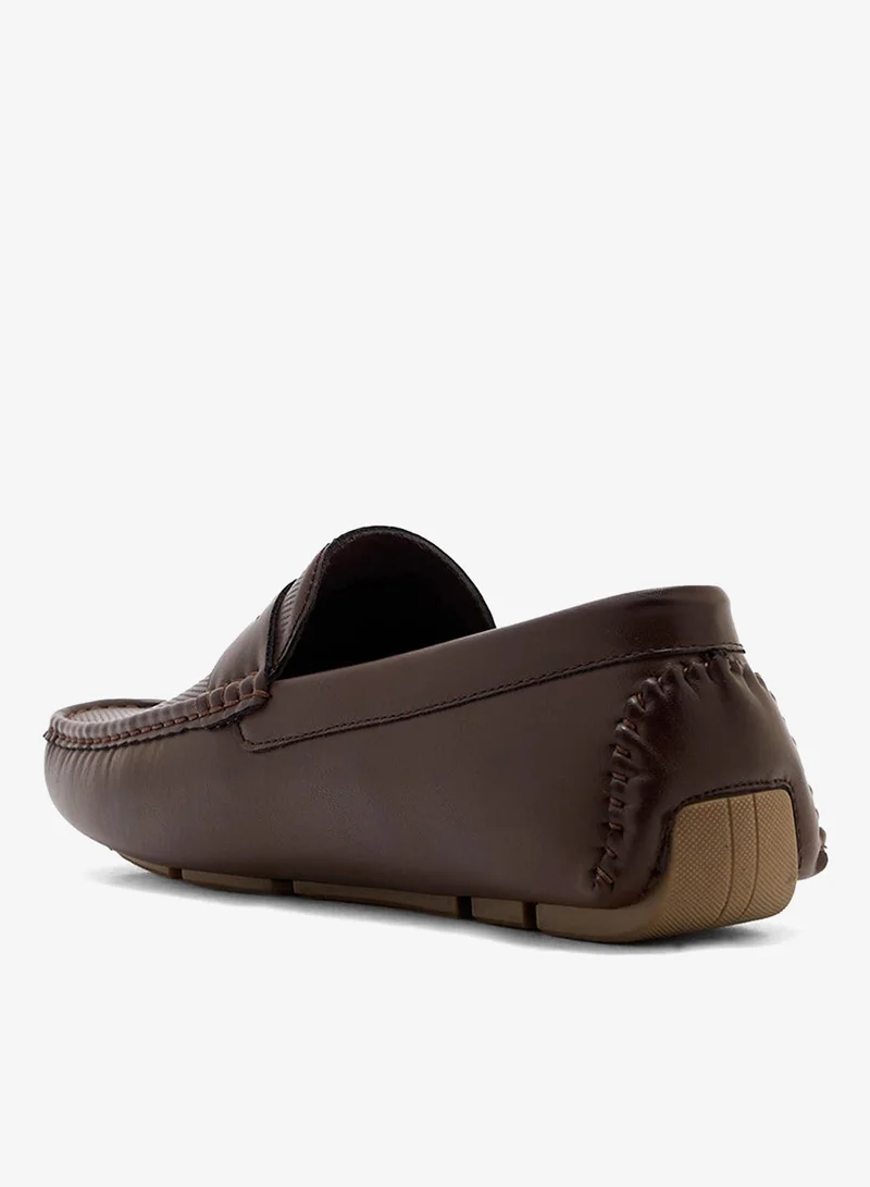 روبرت وود أحذية لوفر رسمية بنقوش