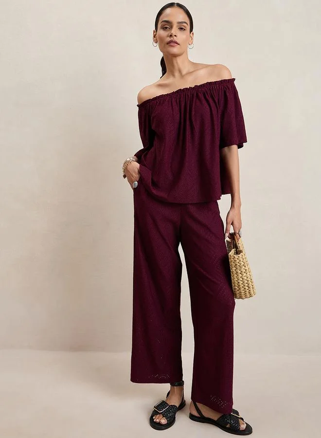 Femmella Femmella Knitted Schiffli Off Shoulder Neck Top