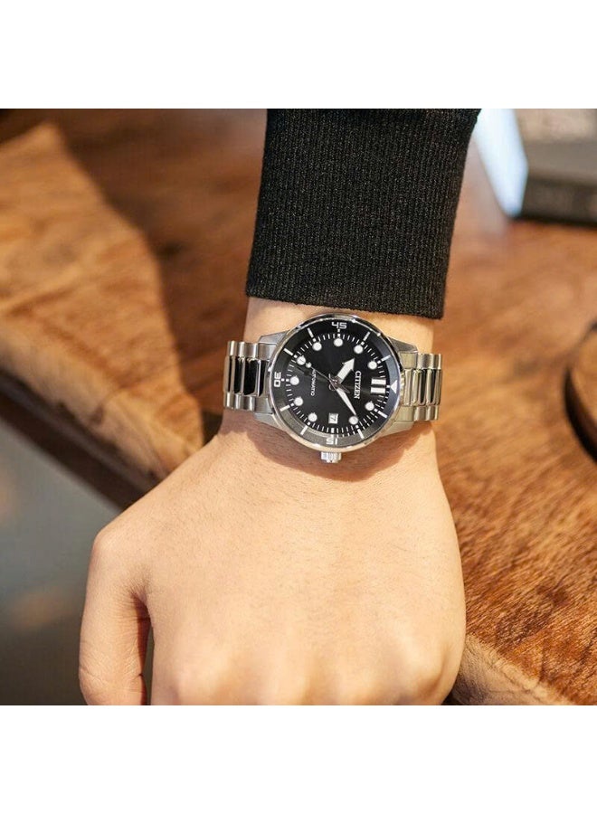 Citizen NJ0191-83E Automatic Men's Watch 40mm Stainless Steel Black Dial Day-Date 100M - Image 2