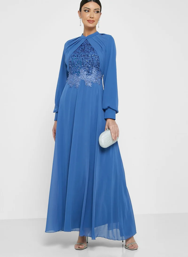 Khizana Embroidered Detail Dress