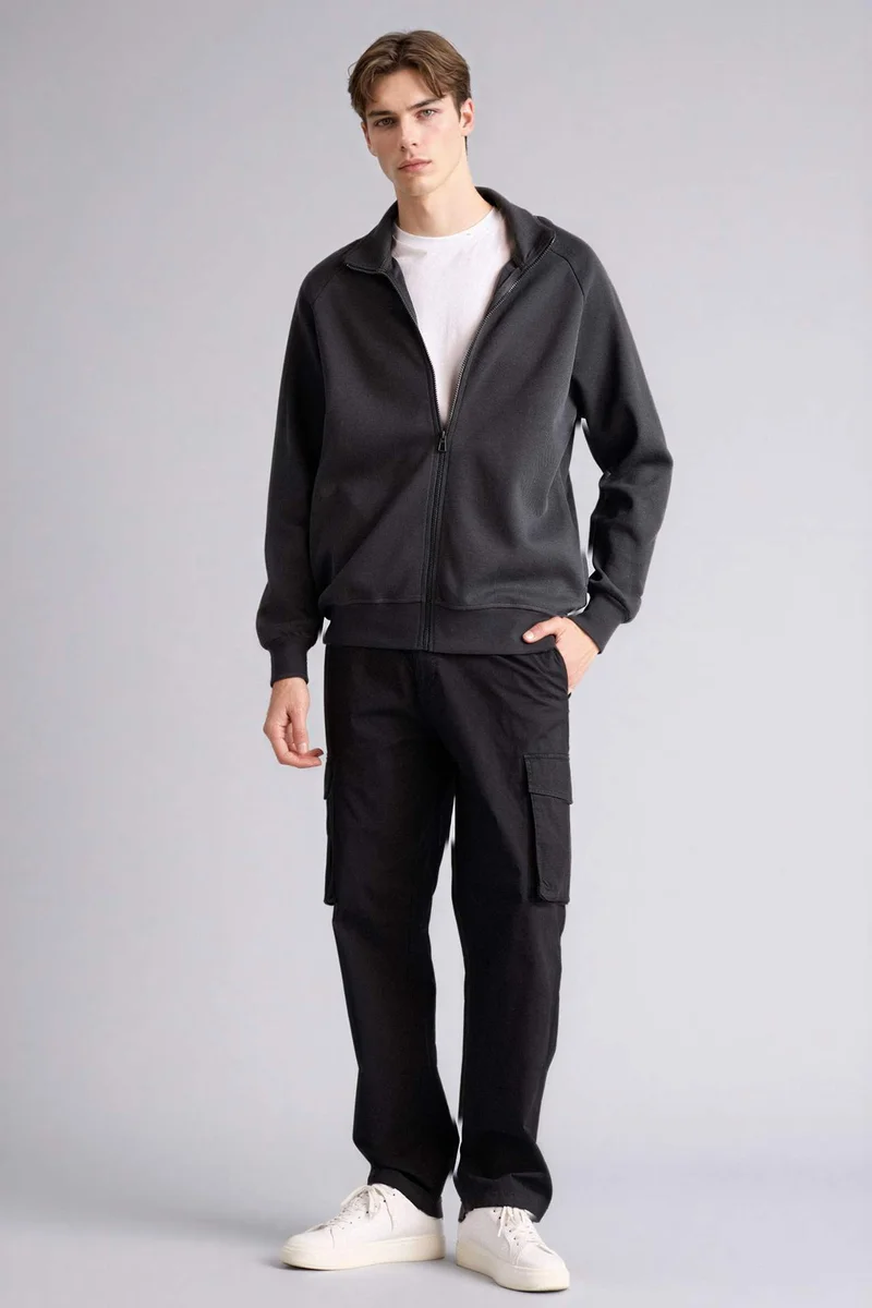 ديفاكتو Breathable Boxy Fit Zip-Up Sweatshirt