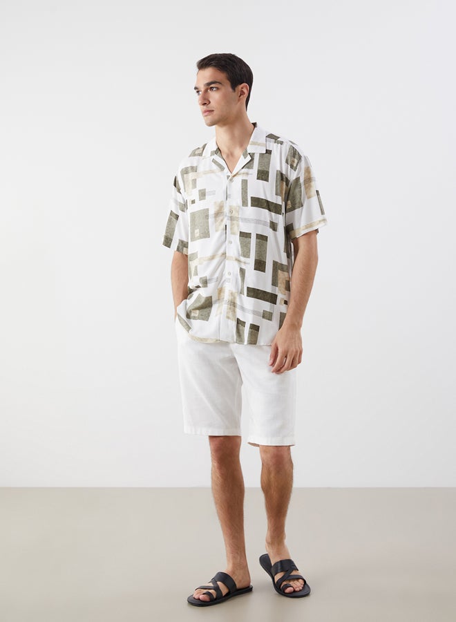 LC WAIKIKI Regular Fit Short Sleeve Patterned Men's Shirt  - Image 2