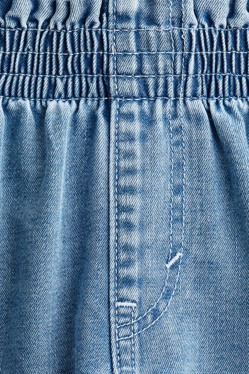 اتش اند ام Loose Fit denim shorts