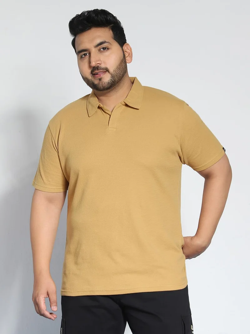 Urbano Plus Men's Beige Textured Regular Fit Half Sleeve Cotton Polo T-Shirt