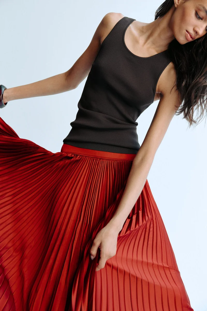 H&M Pleated skirt
